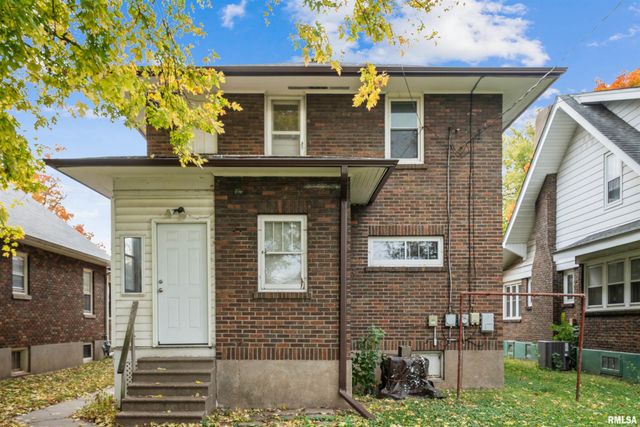 742 7TH Avenue South, Clinton, IA 52732