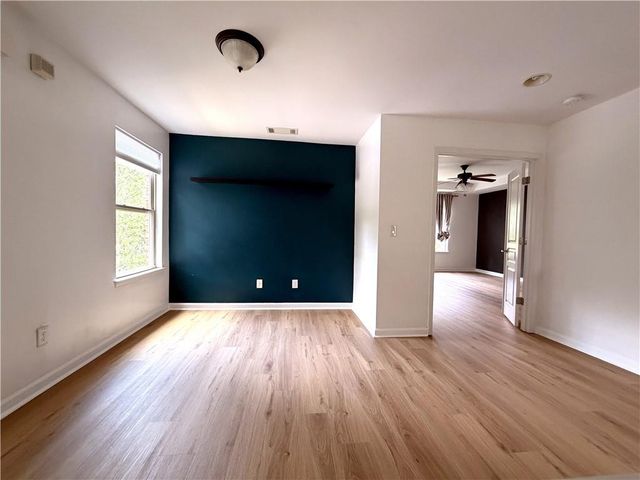 2160 Crestridge Trail NE, Atlanta, GA 30329
