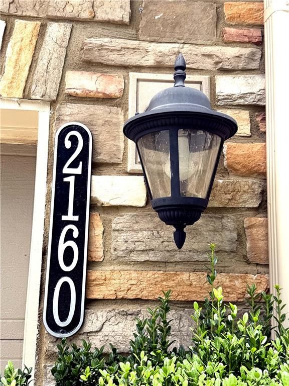 2160 Crestridge Trail NE, Atlanta, GA 30329