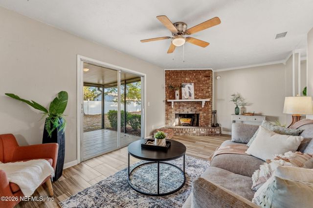 3472 RED OAK Circle E, Orange Park, FL 32073