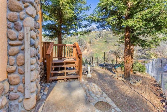 17370 17370 Mines Rd, Livermore, CA 94550