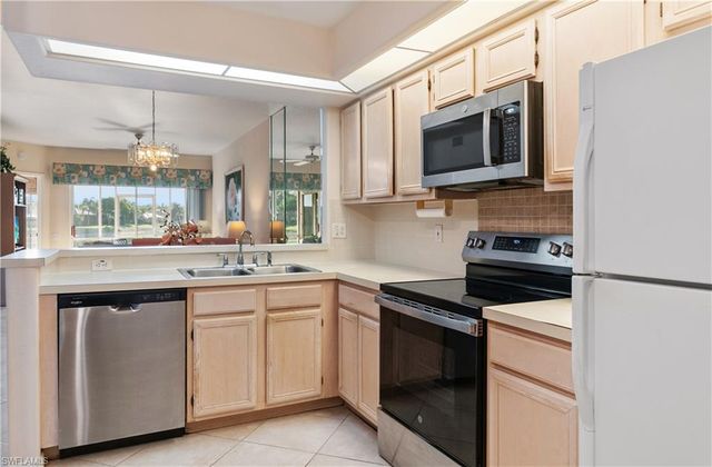 13020 Amberley CT 305, Bonita Springs, FL 34135