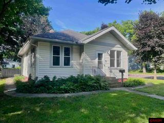 326 W Wabasha Street, St. Peter, MN 56082