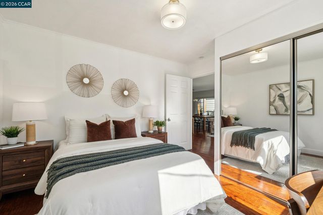 4037 Rusting Ave, Oakland, CA 94605