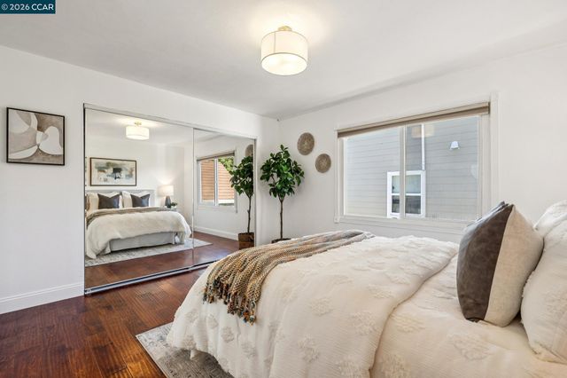 4037 Rusting Ave, Oakland, CA 94605