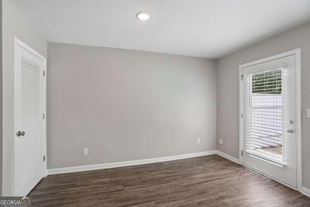 4422 Pinscher Street, Union City, GA 30291