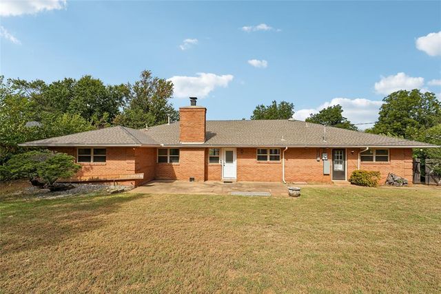 3500 Bella Vista Drive, Midwest City, OK 73110