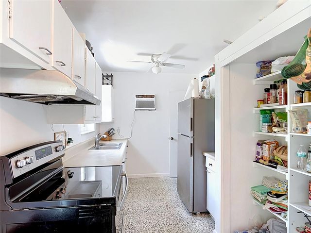 21362 HEPNER AVENUE, Port Charlotte, FL 33952