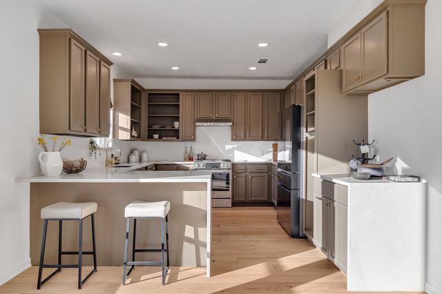 2636 Brookside Drive, Irving, TX 75063