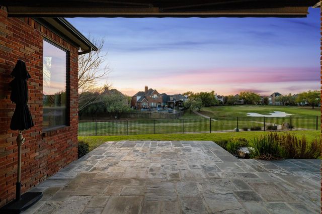 2636 Brookside Drive, Irving, TX 75063