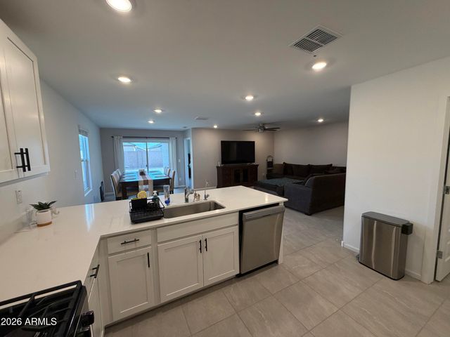 4605 E DANTA Street, San Tan Valley, AZ 85143