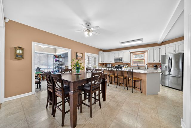 2236 New Hope Rd, Hendersonville, TN 37075