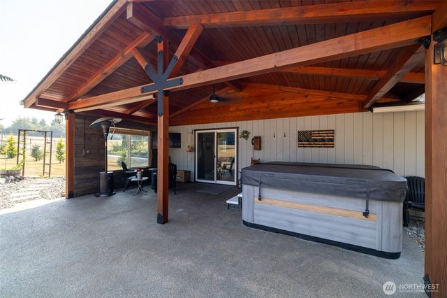361 Penning Road, Chehalis, WA 98532