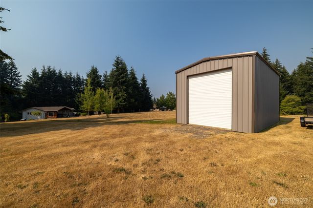 361 Penning Road, Chehalis, WA 98532