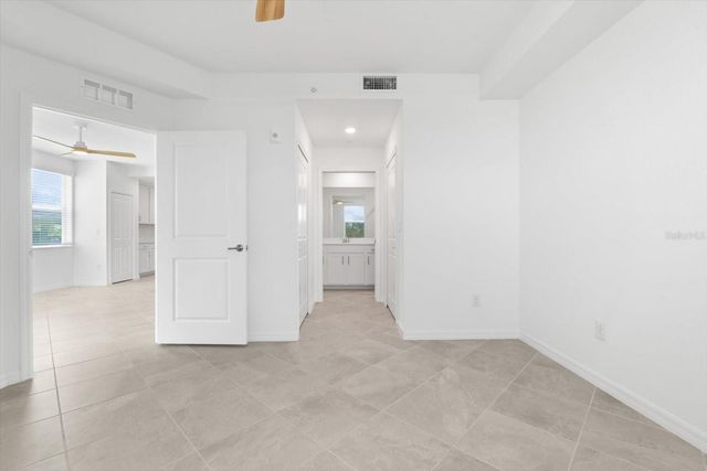 12180 WELLEN GOLF STREET 108, Venice, FL 34293