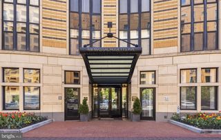 400 MASSACHUSETTS AVE NW #701, Washington, DC 20001