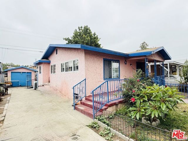 1450 W 67th Street, Los Angeles, CA 90047