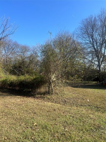 406 Walker Street, Wilmer, TX 75172