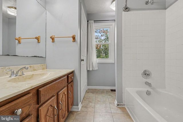 1228 AQUIA DR, Stafford, VA 22554