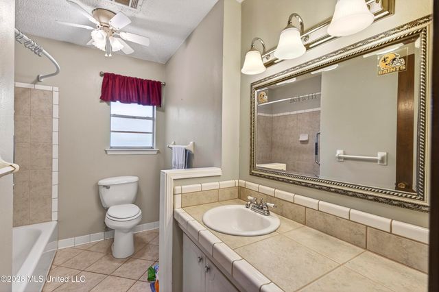 109 Stennis Avenue, Ocean Springs, MS 39564