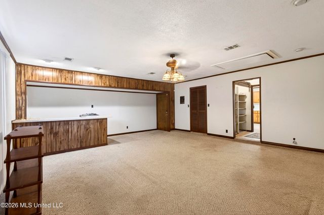 109 Stennis Avenue, Ocean Springs, MS 39564