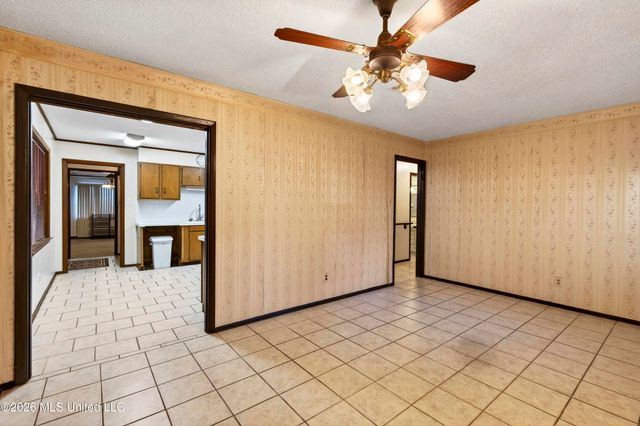 109 Stennis Avenue, Ocean Springs, MS 39564