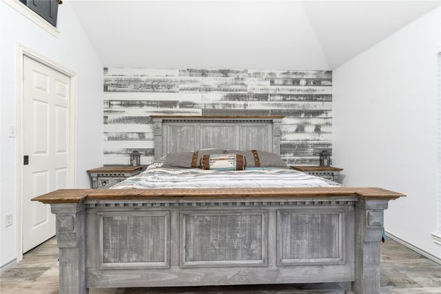 803 Green Street, Rio Vista, TX 76093