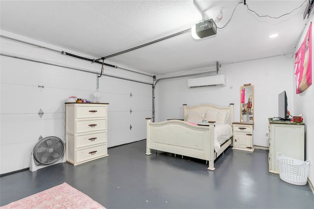 803 Green Street, Rio Vista, TX 76093