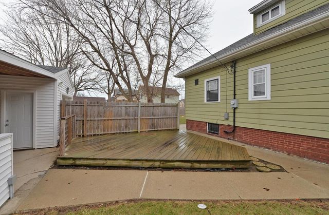 2000 Slauson AVENUE, Racine, WI 53403