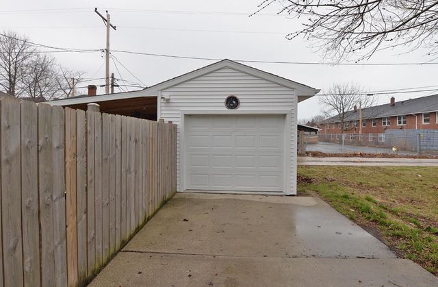 2000 Slauson AVENUE, Racine, WI 53403