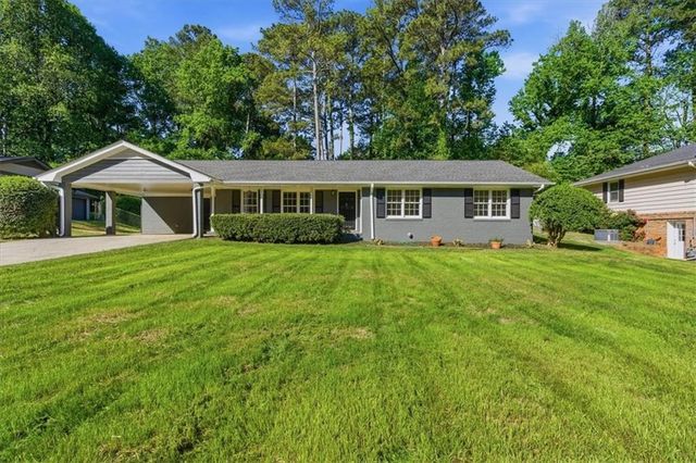 395 Ben Avenue SW, Lilburn, GA 30047