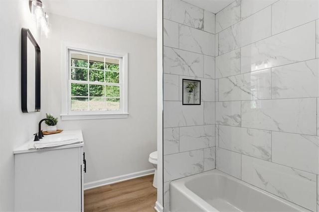 395 Ben Avenue SW, Lilburn, GA 30047