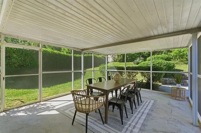 395 Ben Avenue SW, Lilburn, GA 30047