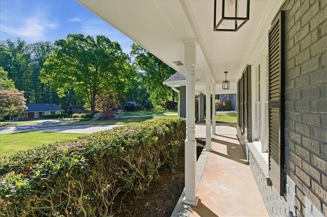 395 Ben Avenue SW, Lilburn, GA 30047