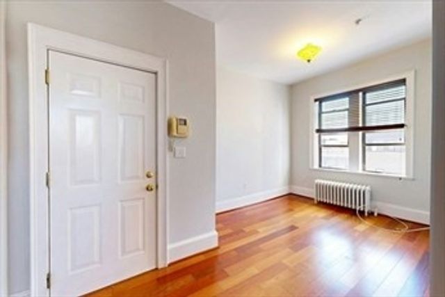 75 Burbank St 501, Boston, MA 02115