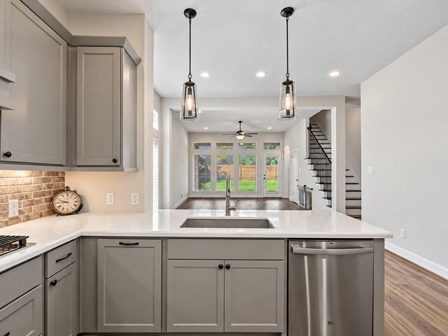 146 Dove Springs Court, Conroe, TX 77304