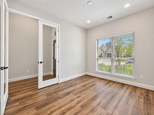 146 Dove Springs Court, Conroe, TX 77304