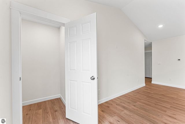 5436 Revella Lane, Grawn, MI 49637