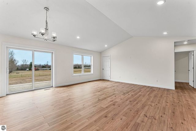 5436 Revella Lane, Grawn, MI 49637