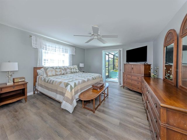 1480 LAKESIDE DRIVE, Venice, FL 34293