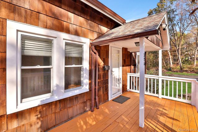 32 School Street A, Armonk, NY 10504