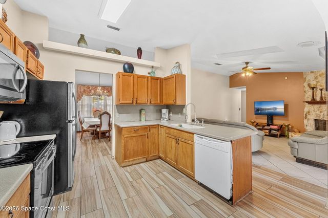 597 Balcom Terrace SE, Palm Bay, FL 32909