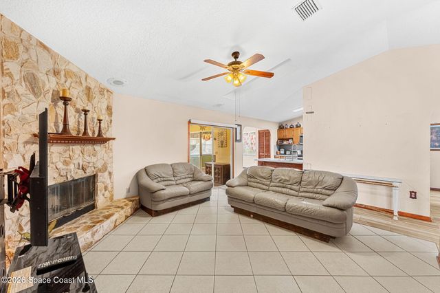 597 Balcom Terrace SE, Palm Bay, FL 32909