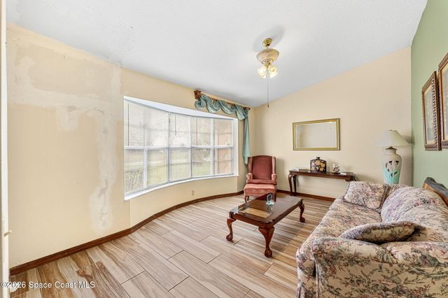 597 Balcom Terrace SE, Palm Bay, FL 32909