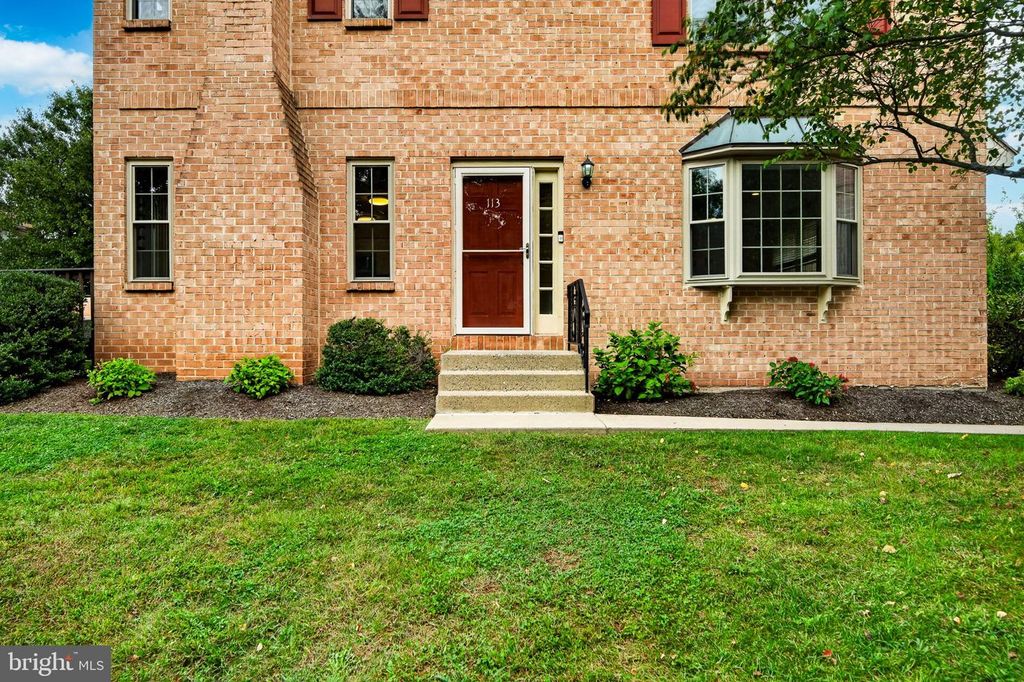 113 SUSAN CONSTANT CT #13, Norristown, PA 19401 — photo 3