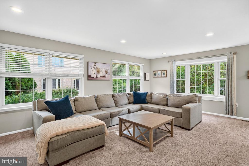 113 SUSAN CONSTANT CT #13, Norristown, PA 19401 — photo 5