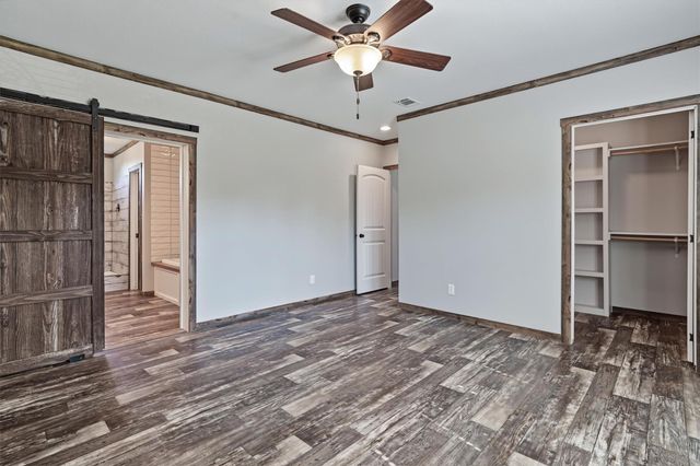 546 5th Street, Dickinson, TX 77539