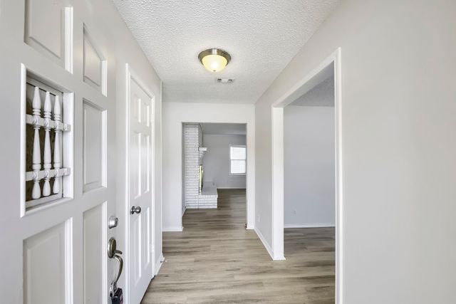 419 Allen Drive, Justin, TX 76247