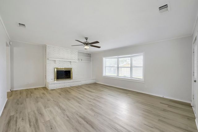 419 Allen Drive, Justin, TX 76247