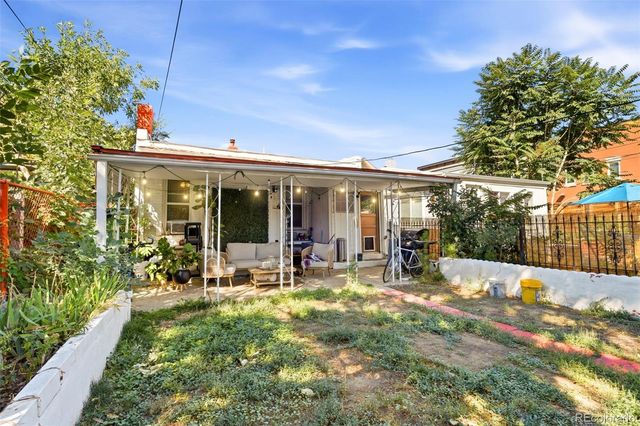 324 S Logan Street, Denver, CO 80209